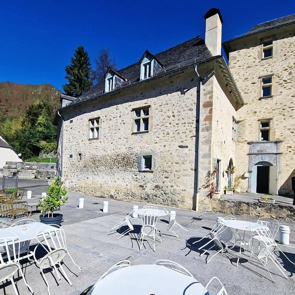 Chateau D'Arance Hotel Restaurant Espace Bien-Etre Cette-Eygun Luaran gambar